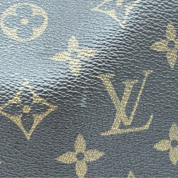 Louis Vuitton Brown Monogram Shoulder Bag - Picture 5 of 16